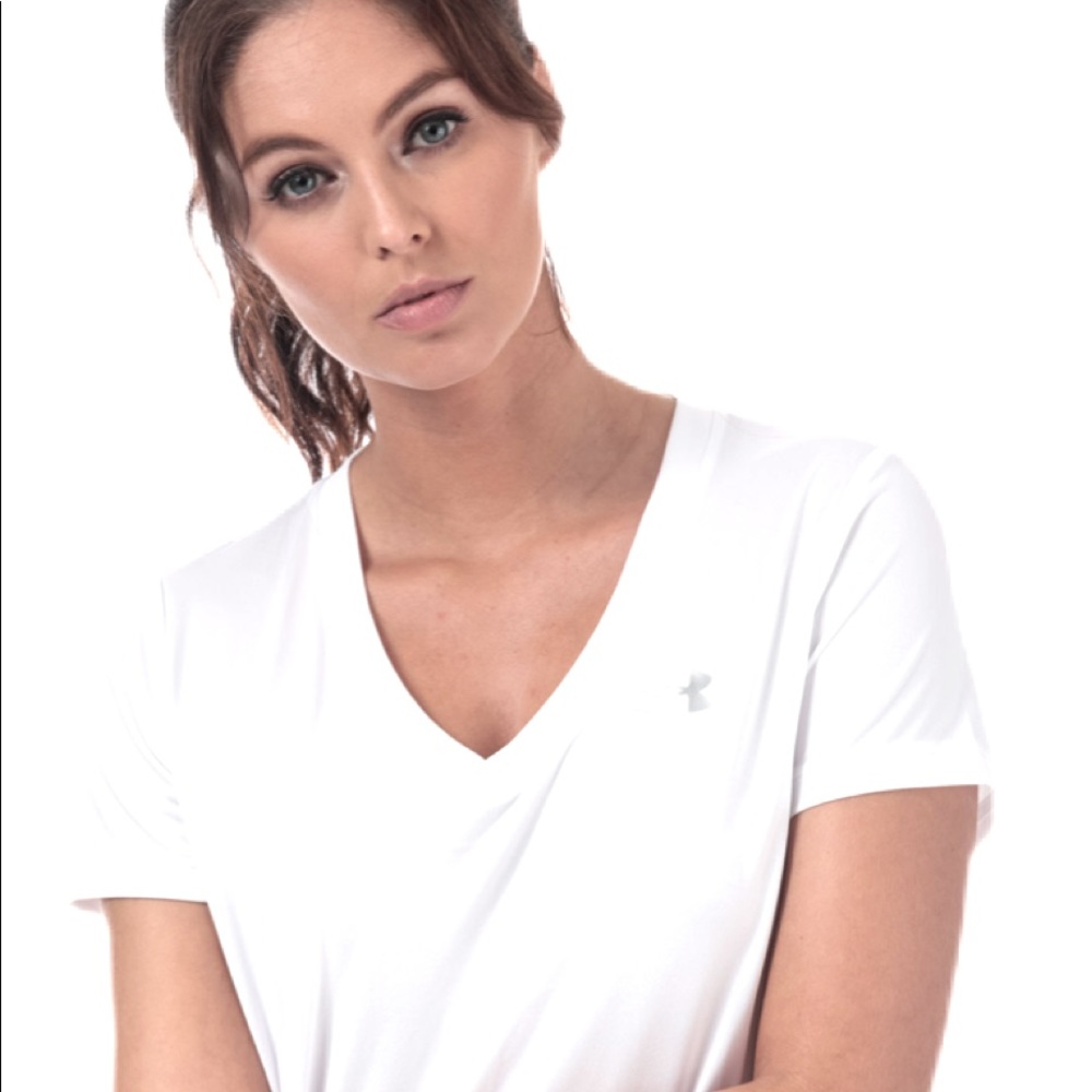 Under Armour Loose White T-shirt